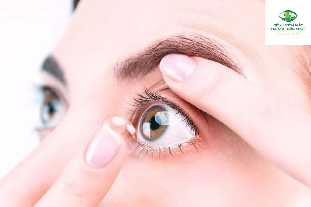 Chi phí và thời gian sử dụng kính áp tròng Ortho-K